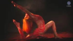 Bikram Yoga: Τι είναι και πώς επηρεάζει την υγεία